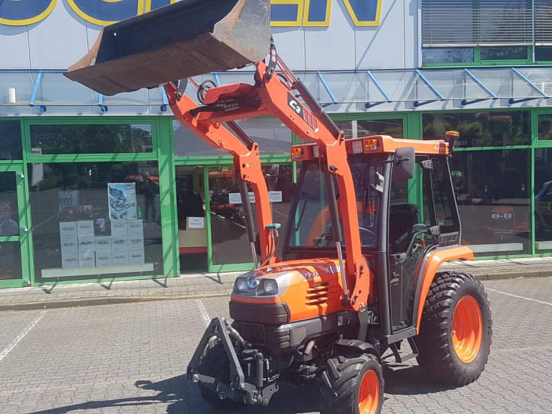 Kommunaltraktor του τύπου Kubota STV32, Gebrauchtmaschine σε Olpe (Φωτογραφία 1)