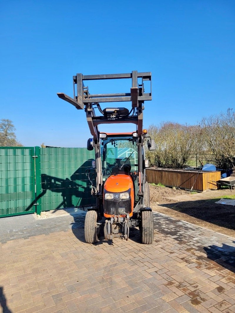 Kommunaltraktor van het type Kubota STW 34, Gebrauchtmaschine in Liebenwalde (Foto 2)