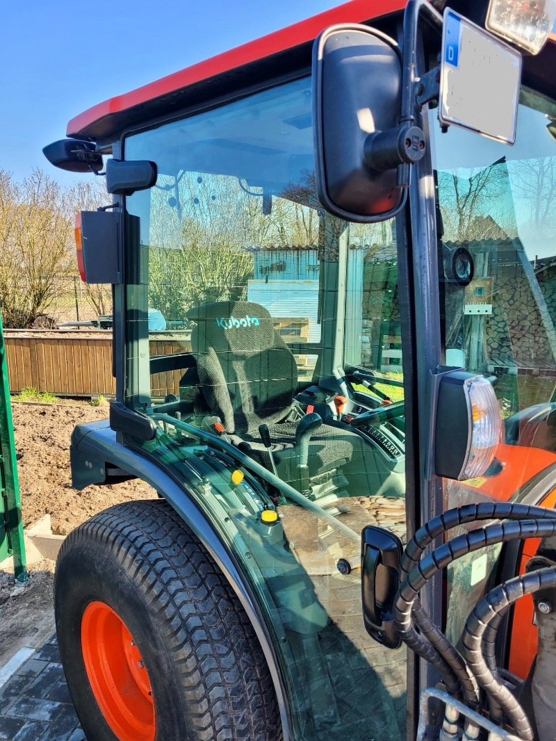 Kommunaltraktor van het type Kubota STW 34, Gebrauchtmaschine in Liebenwalde (Foto 15)