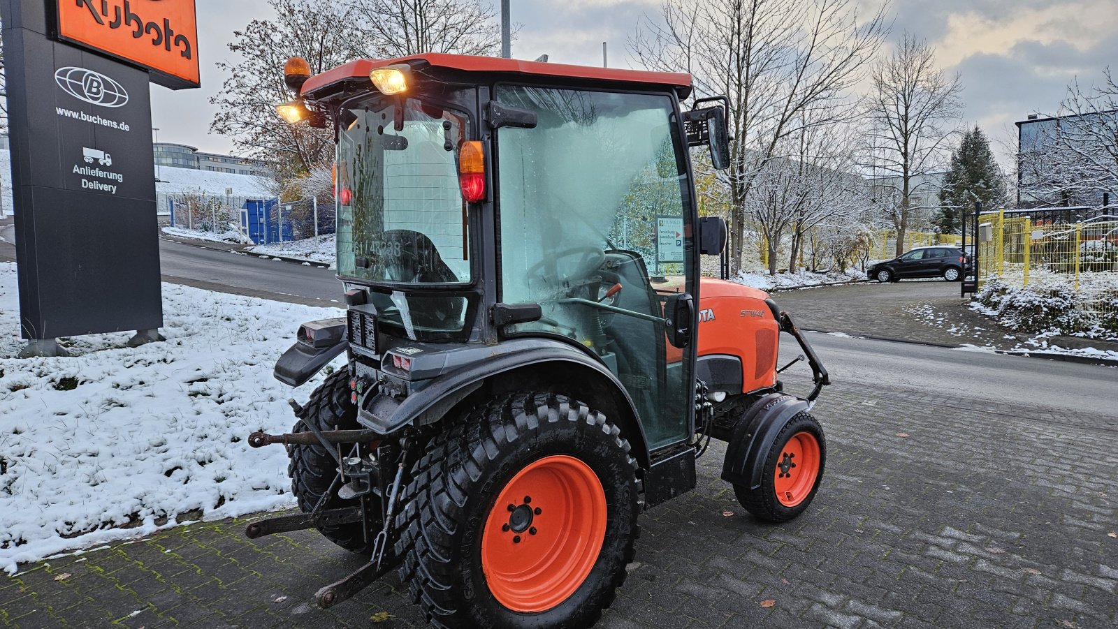 Kommunaltraktor a típus Kubota STW 40, Gebrauchtmaschine ekkor: Olpe (Kép 16)