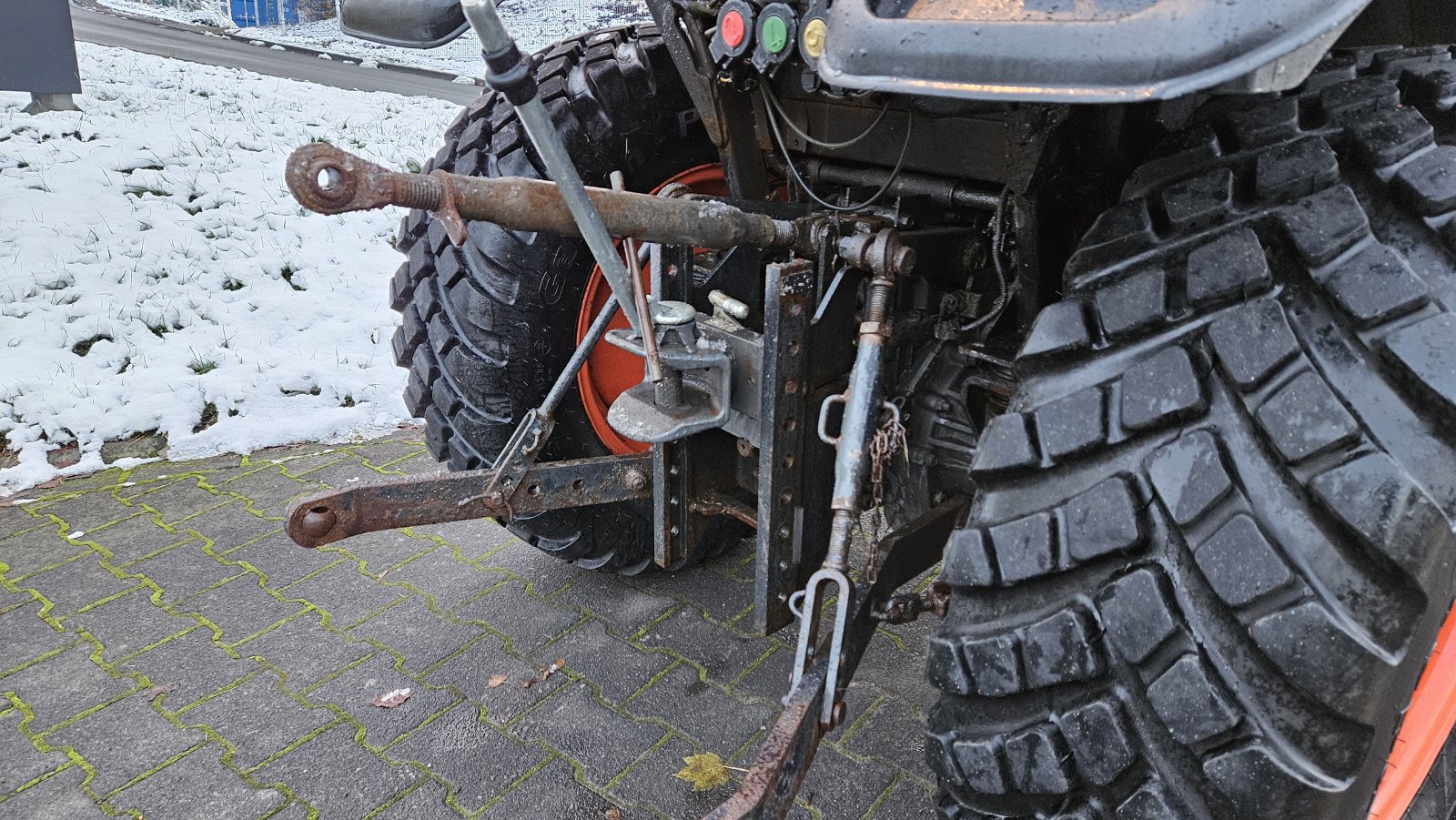 Kommunaltraktor a típus Kubota STW 40, Gebrauchtmaschine ekkor: Olpe (Kép 17)