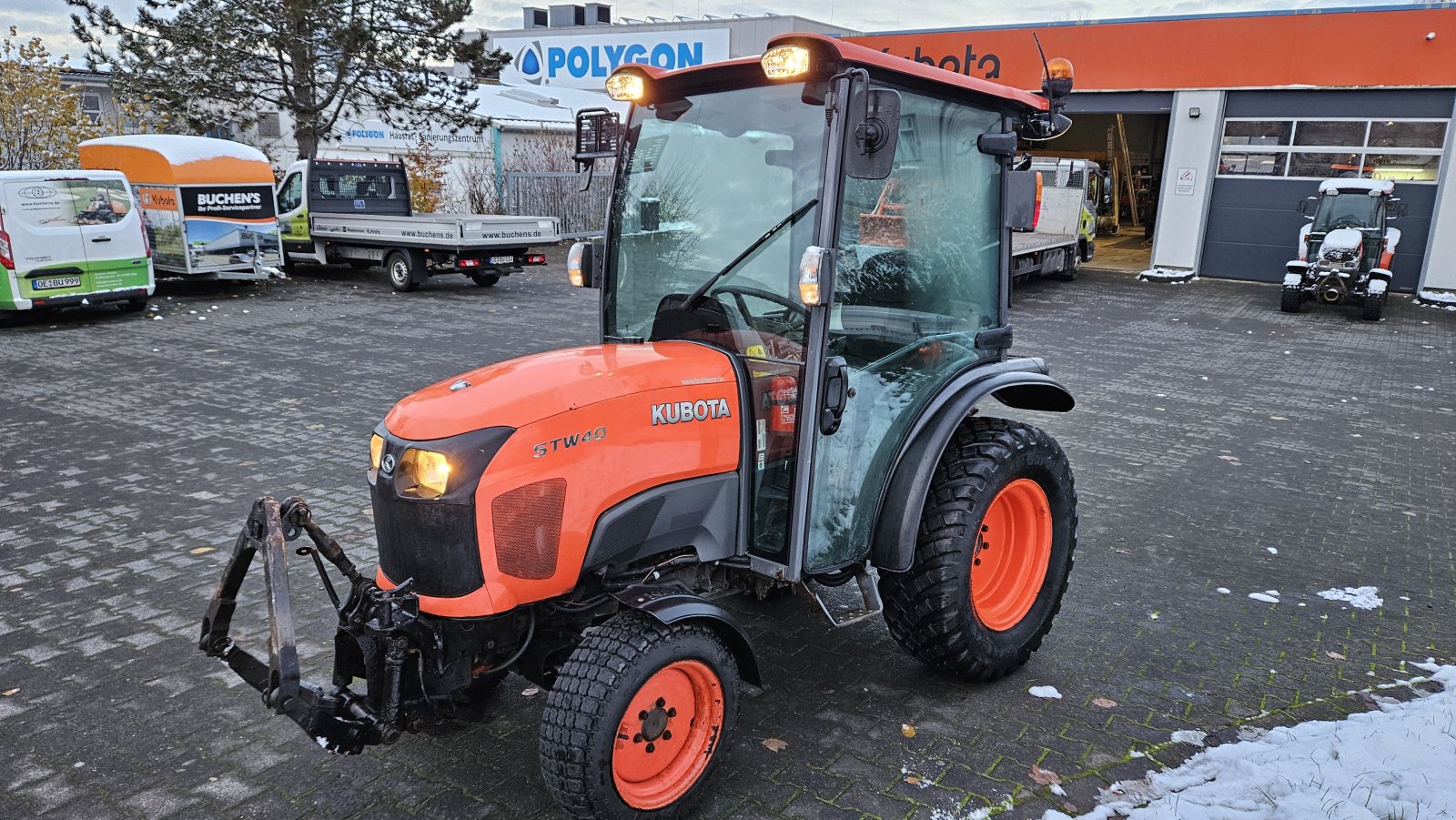 Kommunaltraktor a típus Kubota STW 40, Gebrauchtmaschine ekkor: Olpe (Kép 19)