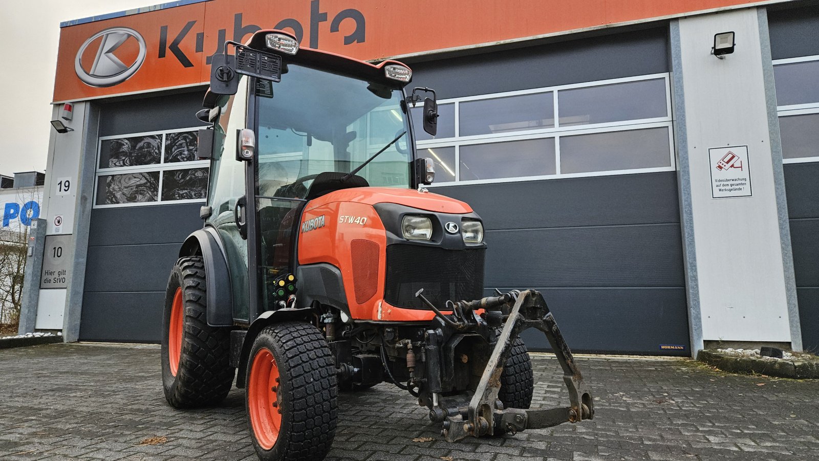 Kommunaltraktor du type Kubota STW 40, Gebrauchtmaschine en Olpe (Photo 5)