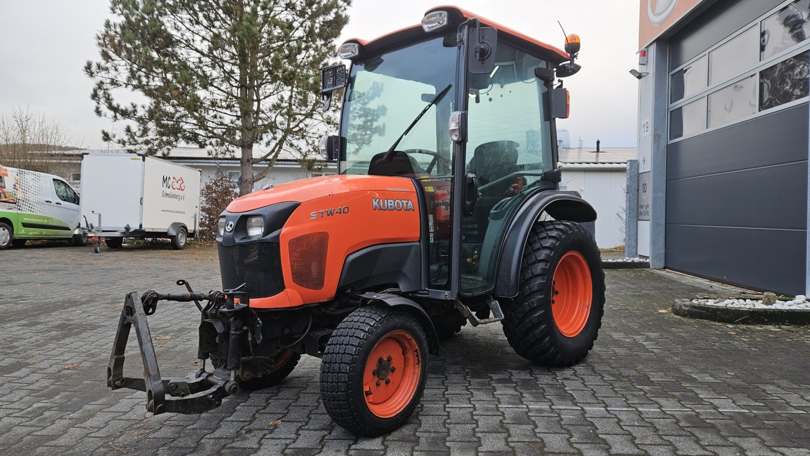 Kommunaltraktor du type Kubota STW 40, Gebrauchtmaschine en Olpe (Photo 9)