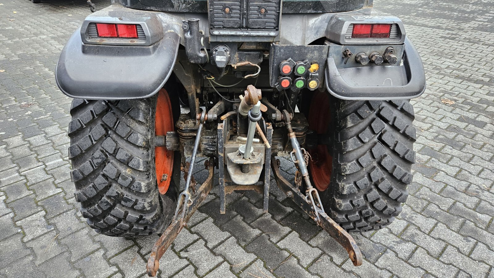 Kommunaltraktor du type Kubota STW 40, Gebrauchtmaschine en Olpe (Photo 12)