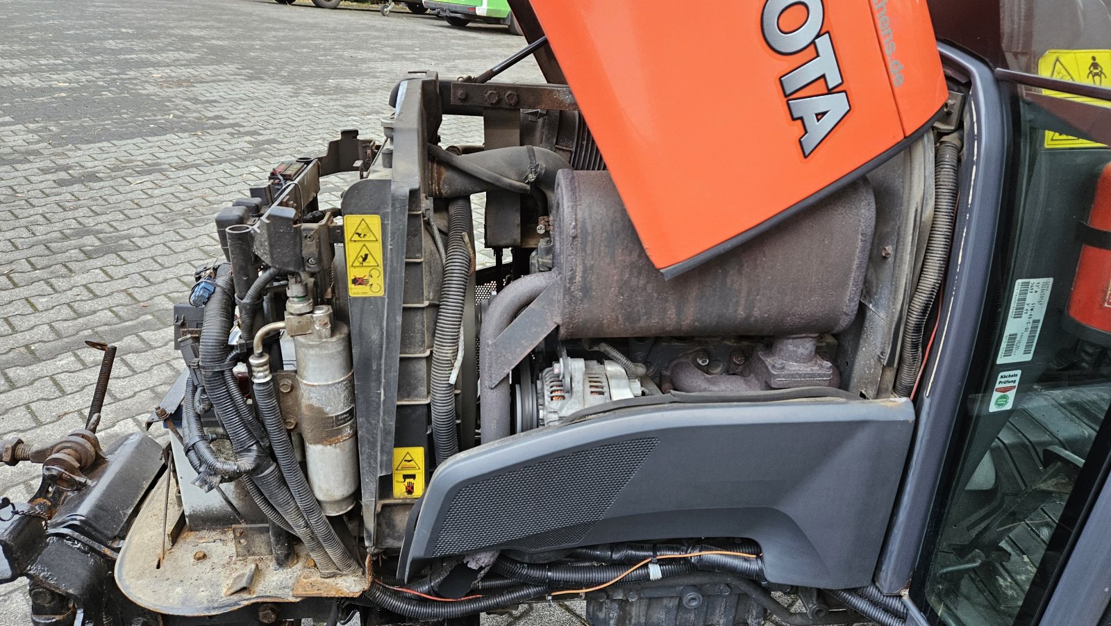 Kommunaltraktor du type Kubota STW 40, Gebrauchtmaschine en Olpe (Photo 15)