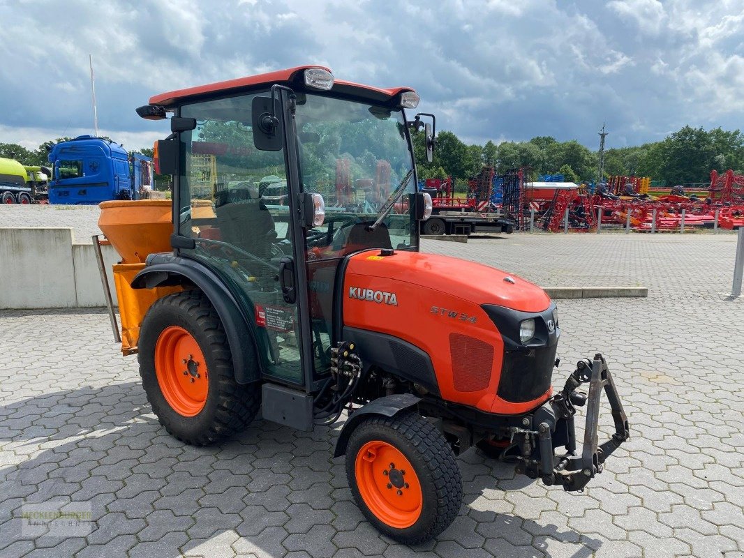 Kommunaltraktor του τύπου Kubota STW34, Gebrauchtmaschine σε Mühlengeez (Φωτογραφία 4)