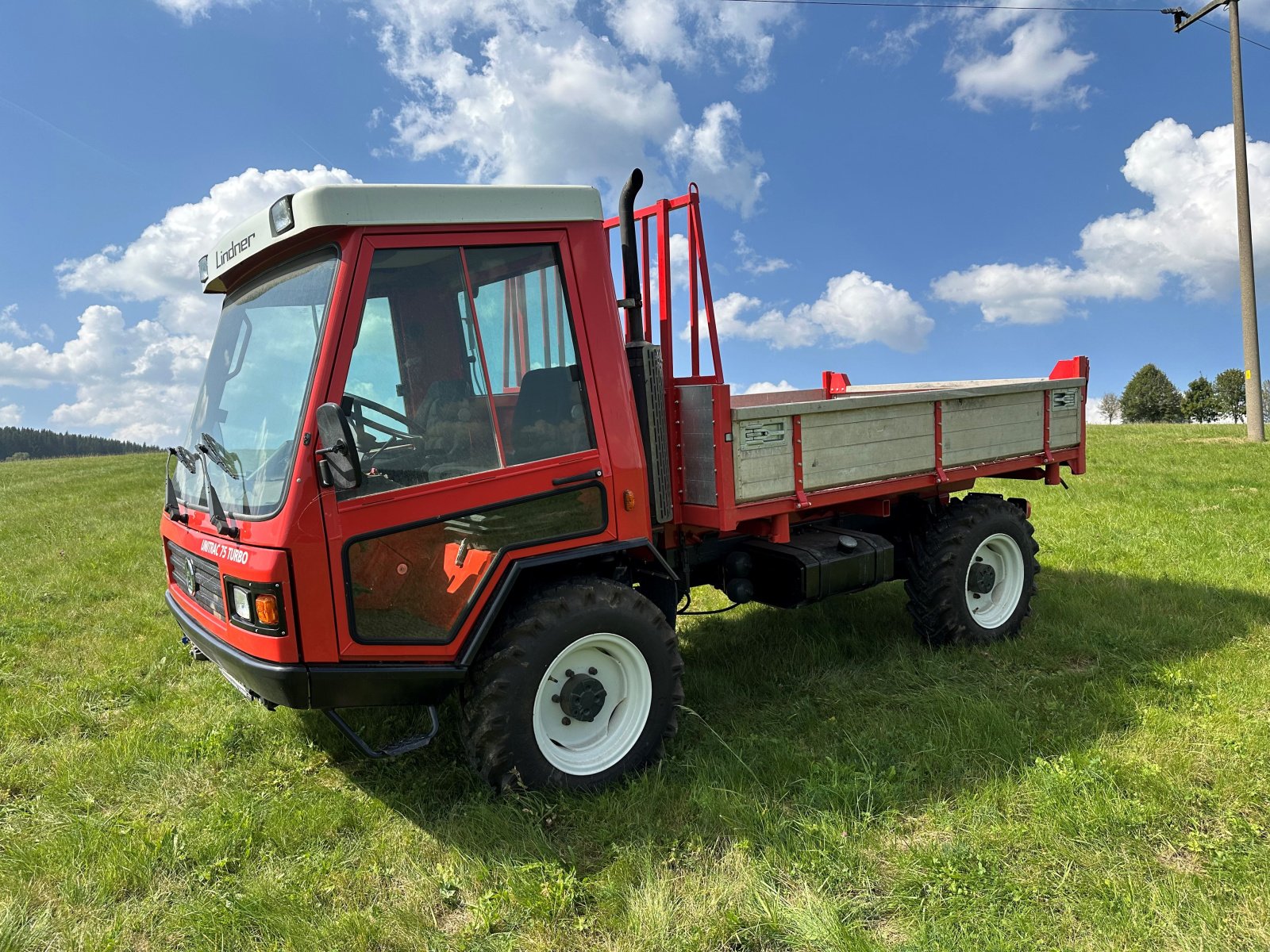 Kommunaltraktor of the type Lindner Unitrac 75 TURBO, Gebrauchtmaschine in Sehmatal-Neudorf (Picture 1)