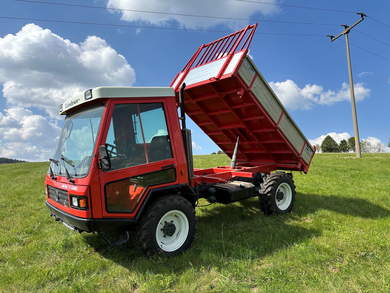 Kommunaltraktor typu Lindner Unitrac 75 TURBO, Gebrauchtmaschine v Sehmatal-Neudorf (Obrázek 3)