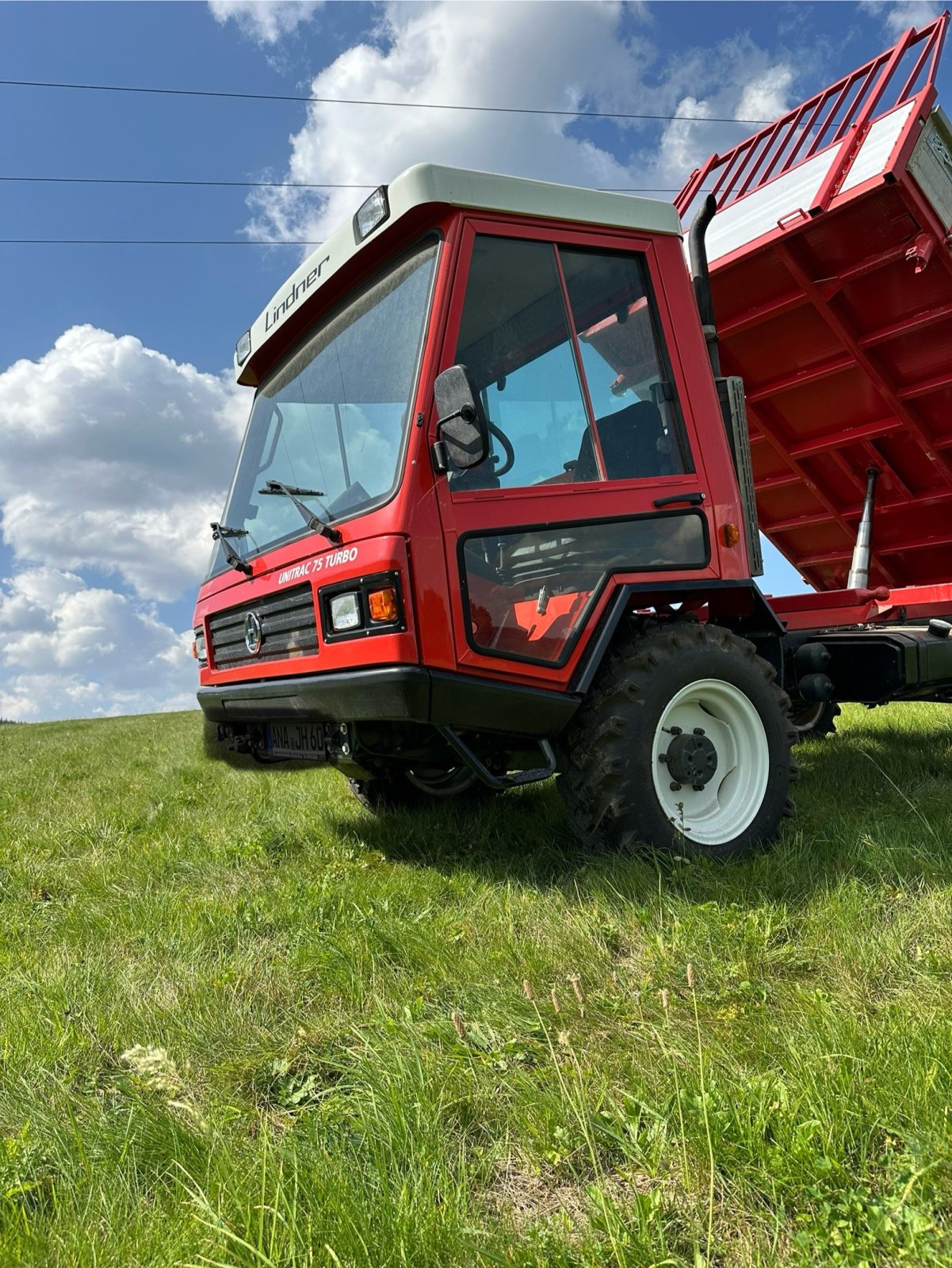 Kommunaltraktor του τύπου Lindner Unitrac 75 TURBO, Gebrauchtmaschine σε Sehmatal-Neudorf (Φωτογραφία 4)