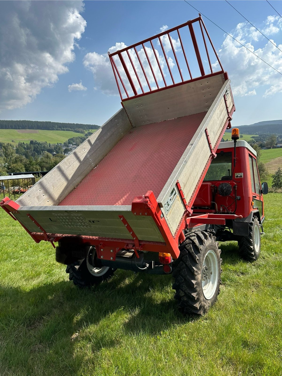 Kommunaltraktor del tipo Lindner Unitrac 75 TURBO, Gebrauchtmaschine en Sehmatal-Neudorf (Imagen 8)