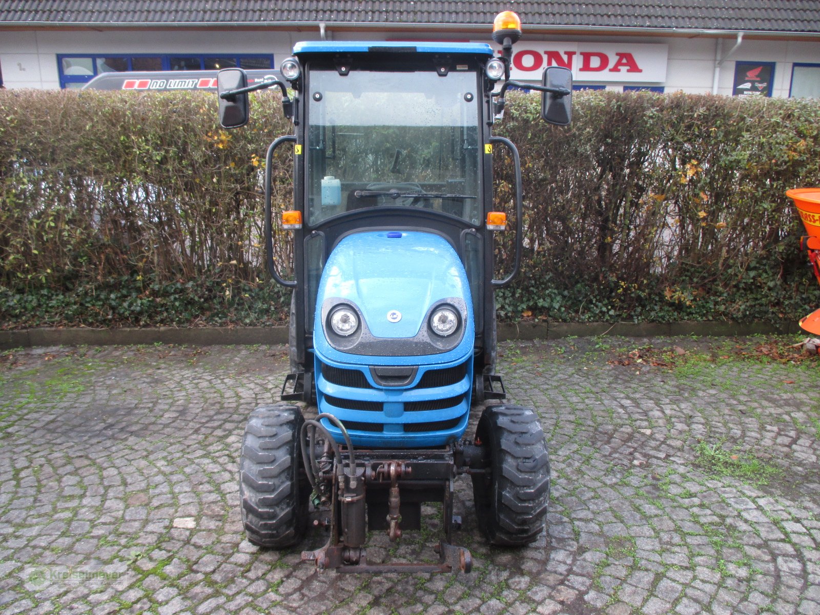 Kommunaltraktor a típus LS Tractor J 27 HST Kabine, Allrad, Heizung, Fronthydraulik für Winterdienst, Gebrauchtmaschine ekkor: Feuchtwangen (Kép 4)