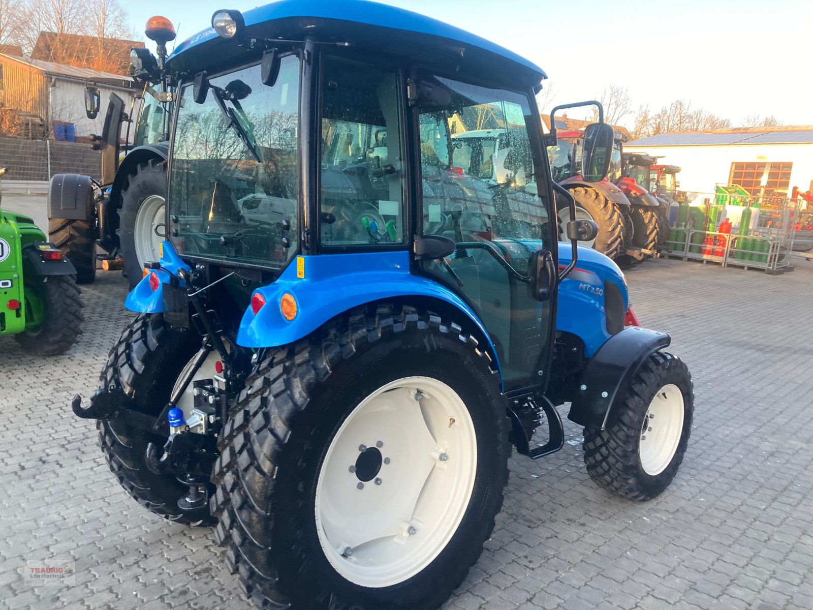 Kommunaltraktor tip LS Tractor MT3.50, Gebrauchtmaschine in Mainburg/Wambach (Poză 7)