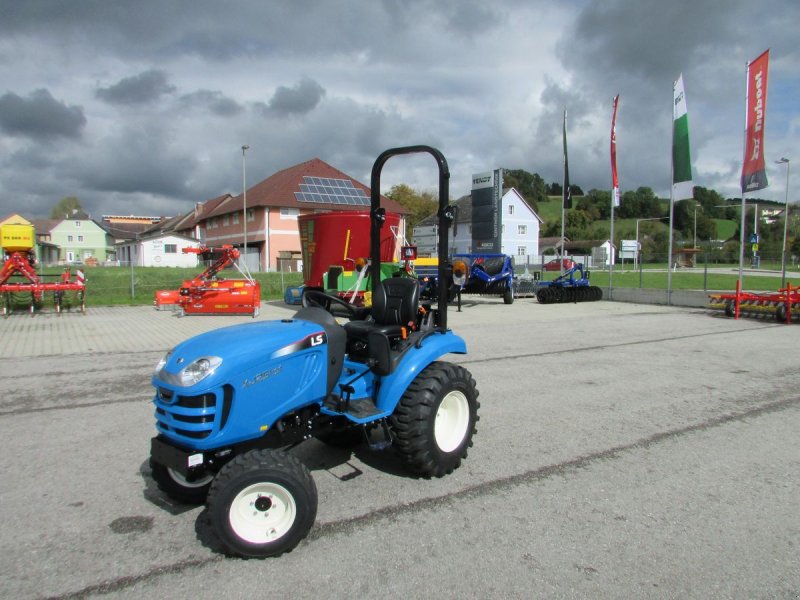 Kommunaltraktor a típus LS Tractor XJ 25 hst, Gebrauchtmaschine ekkor: Saxen (Kép 1)