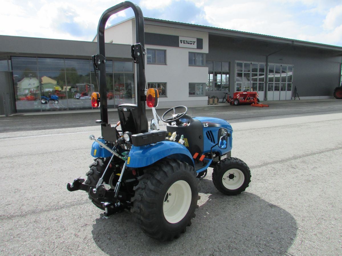 Kommunaltraktor of the type LS Tractor XJ 25 hst, Gebrauchtmaschine in Saxen (Picture 7)