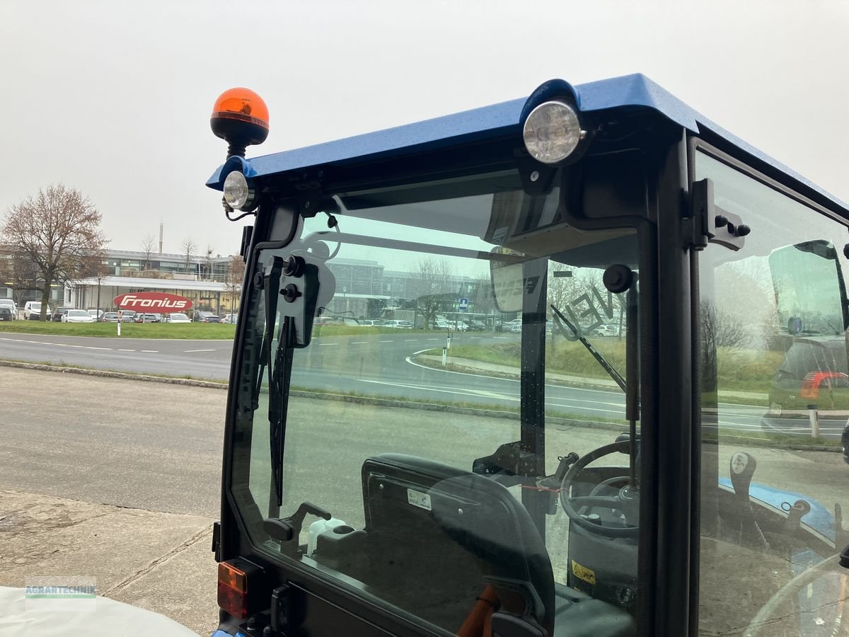 Kommunaltraktor des Typs LS Tractor XJ 25 HST, Neumaschine in Pettenbach (Bild 11)