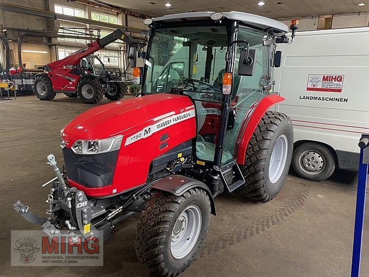 Kommunaltraktor van het type Massey Ferguson 1750, Gebrauchtmaschine in Dummerstorf OT Petschow (Foto 2)