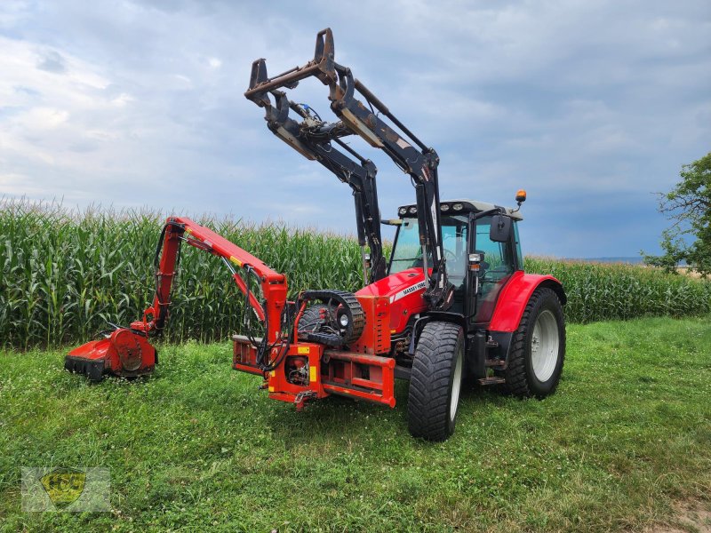 Kommunaltraktor tip Massey Ferguson MF 5455 Frontlader Dücker UNA 500, Gebrauchtmaschine in Willanzheim