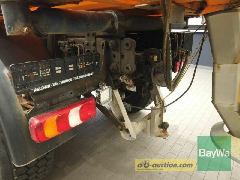 Kommunaltraktor del tipo Mercedes-Benz UNIMOG U218, Gebrauchtmaschine en Manching (Imagen 17)