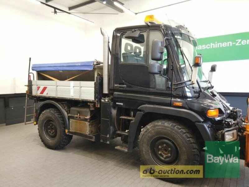 Kommunaltraktor za tip Mercedes-Benz UNIMOG U300, Gebrauchtmaschine u Manching (Slika 23)