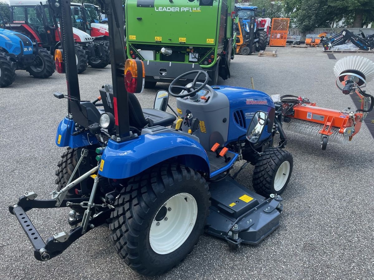 Kommunaltraktor za tip New Holland Boomer 25, Vorführmaschine u Burgkirchen (Slika 4)