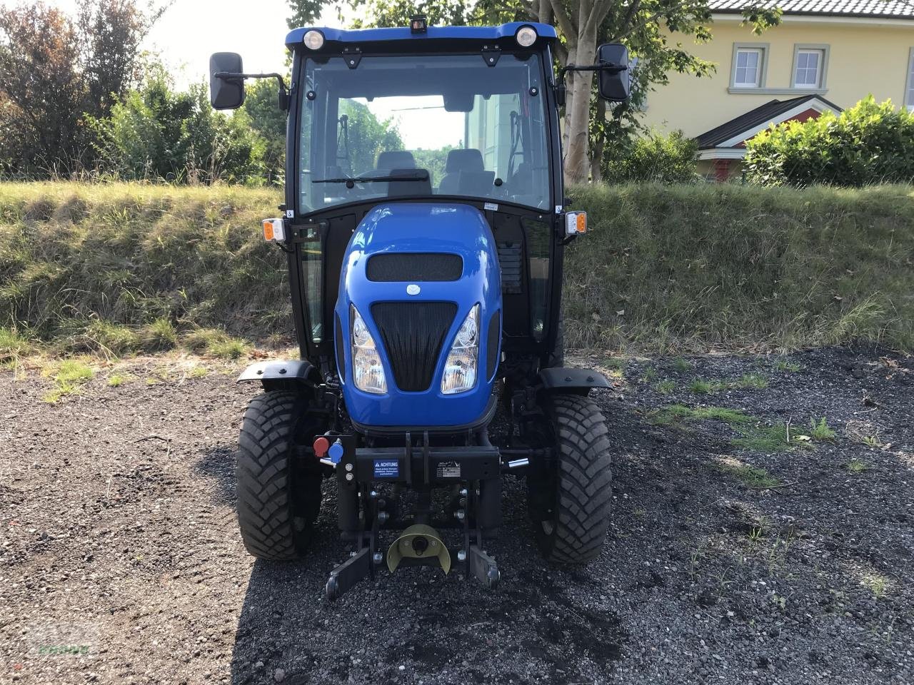 Kommunaltraktor van het type New Holland Boomer 50, Gebrauchtmaschine in Alt-Mölln (Foto 3)