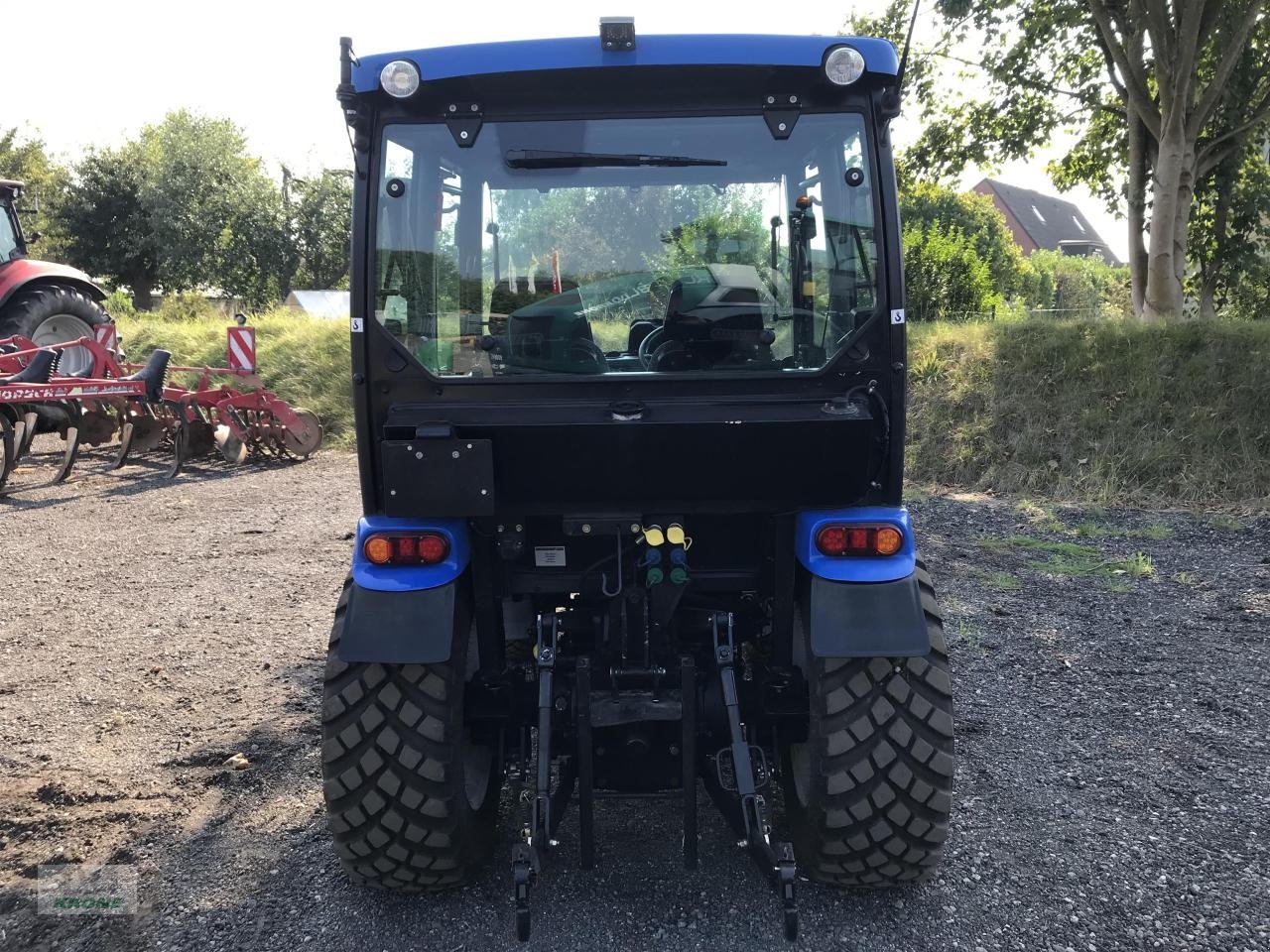 Kommunaltraktor van het type New Holland Boomer 50, Gebrauchtmaschine in Alt-Mölln (Foto 5)