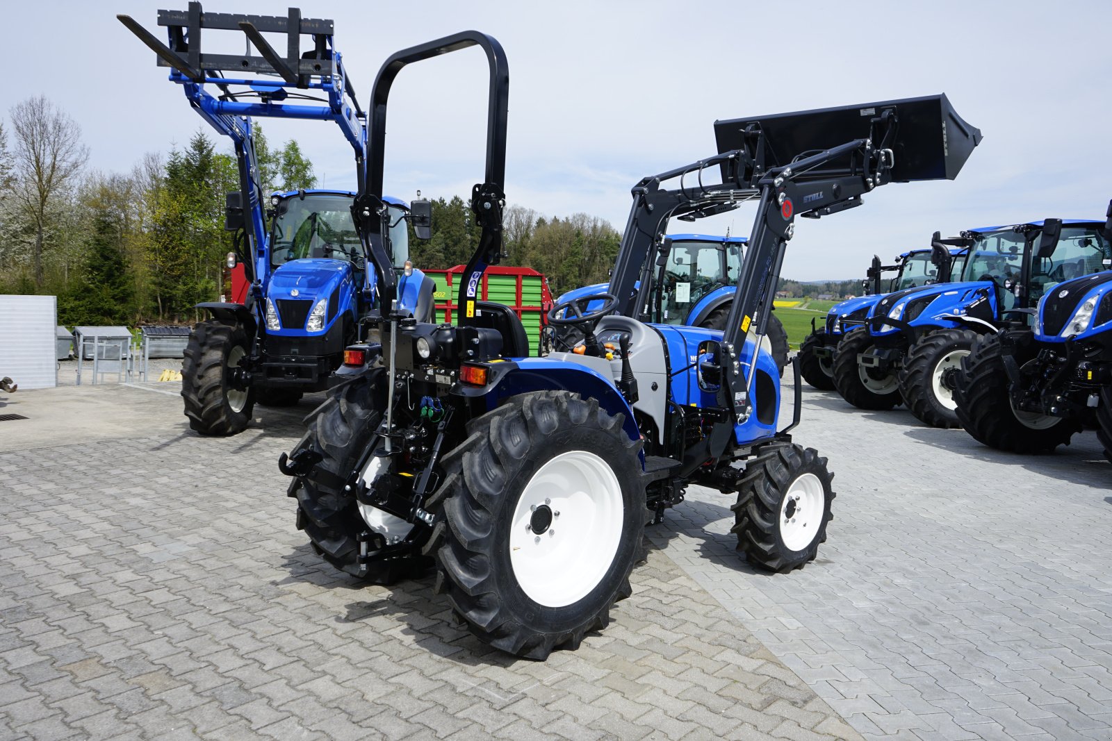 Kommunaltraktor typu New Holland Boomer50, Neumaschine v Rötz (Obrázok 18)