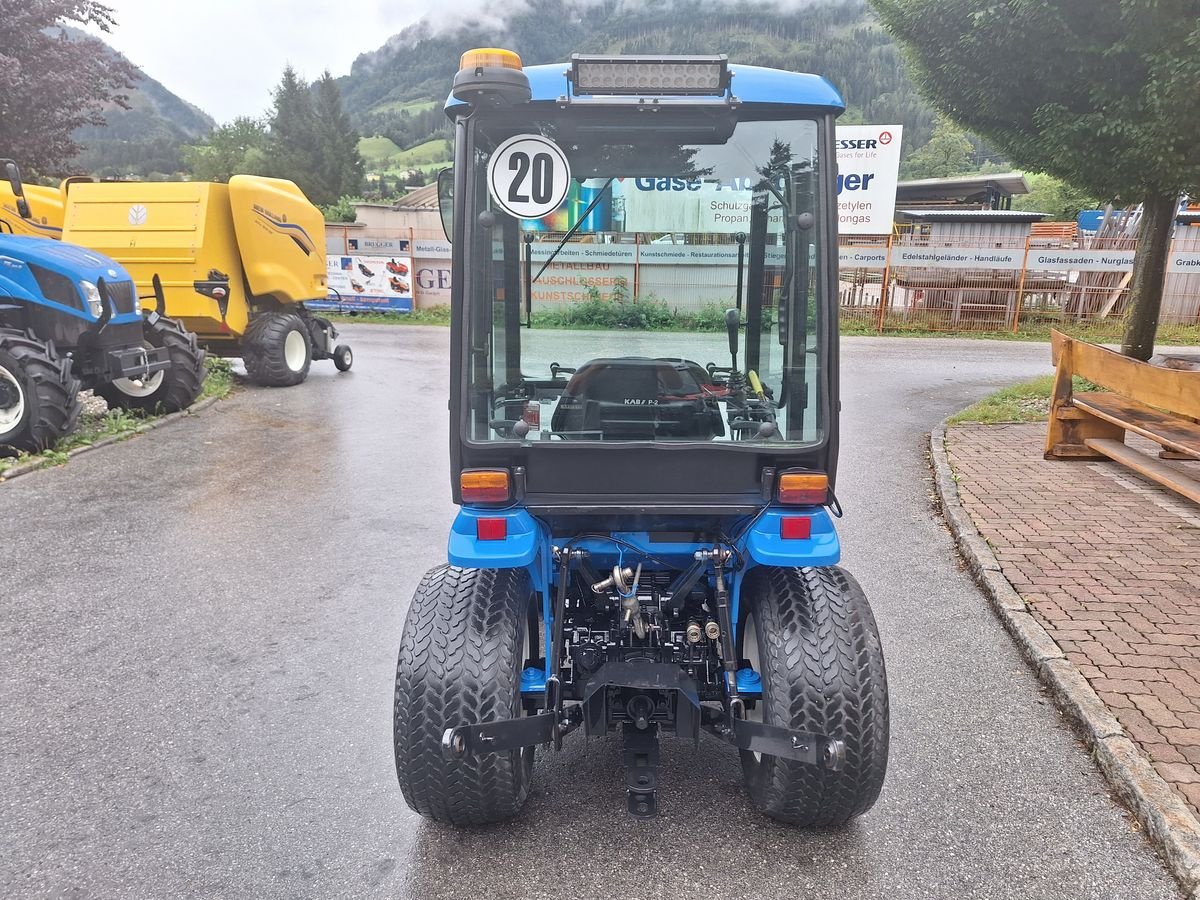 Kommunaltraktor des Typs New Holland TC 21D Hydro, Gebrauchtmaschine in Burgkirchen (Bild 7)