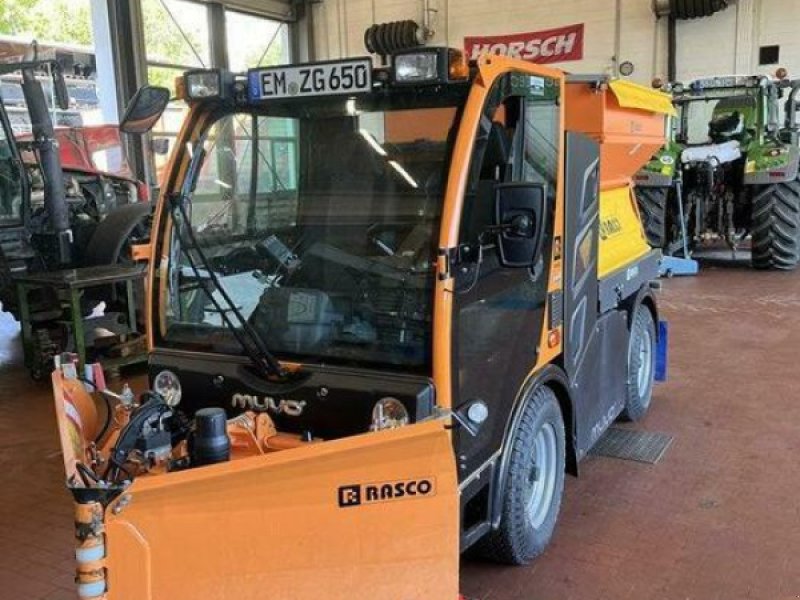 Kommunaltraktor del tipo Rasco Muvo, Vorführmaschine en Donaueschingen (Imagen 1)