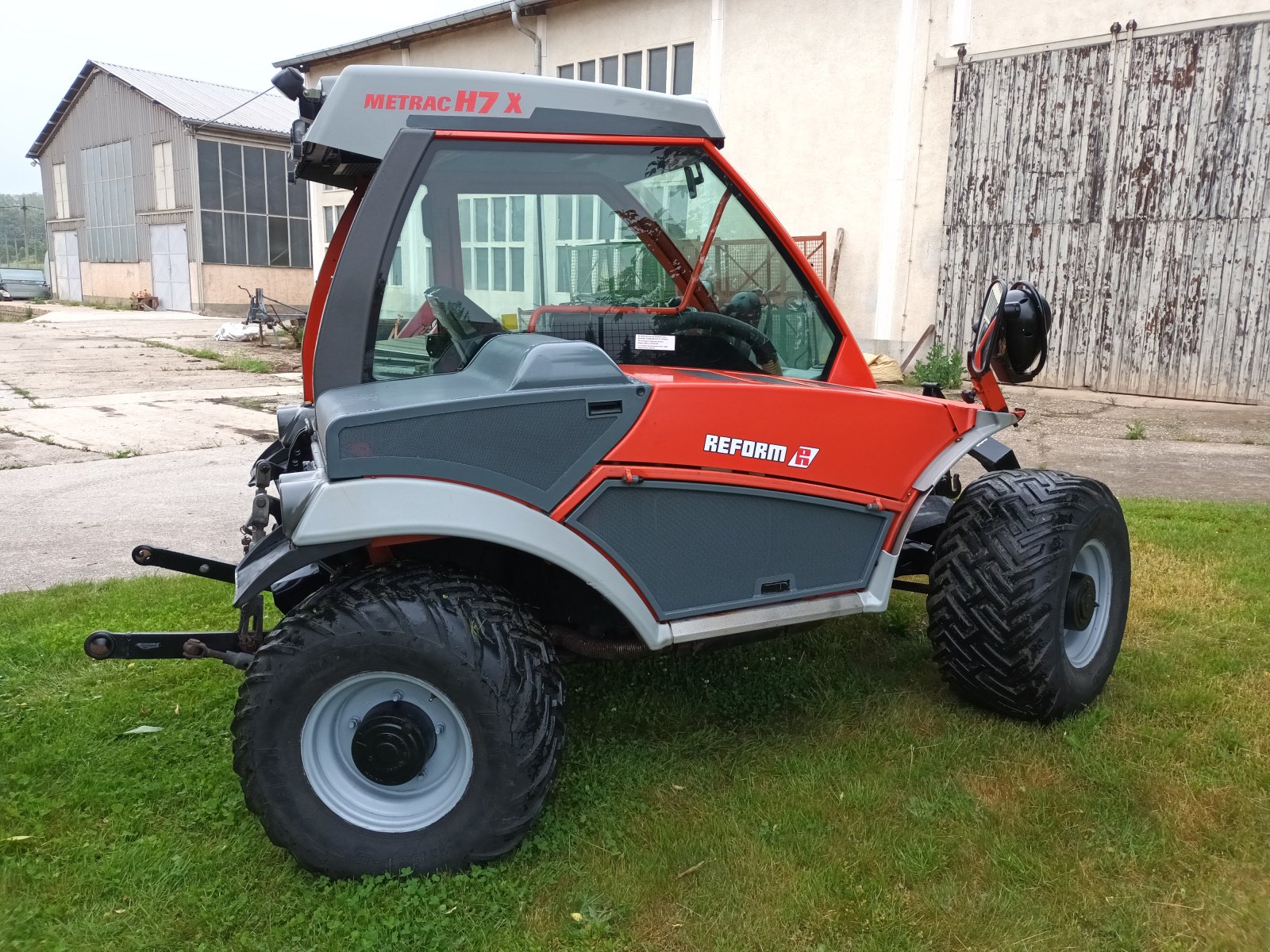 Kommunaltraktor van het type Reform Metrac H7 X, Gebrauchtmaschine in Kretzschau  (Foto 3)