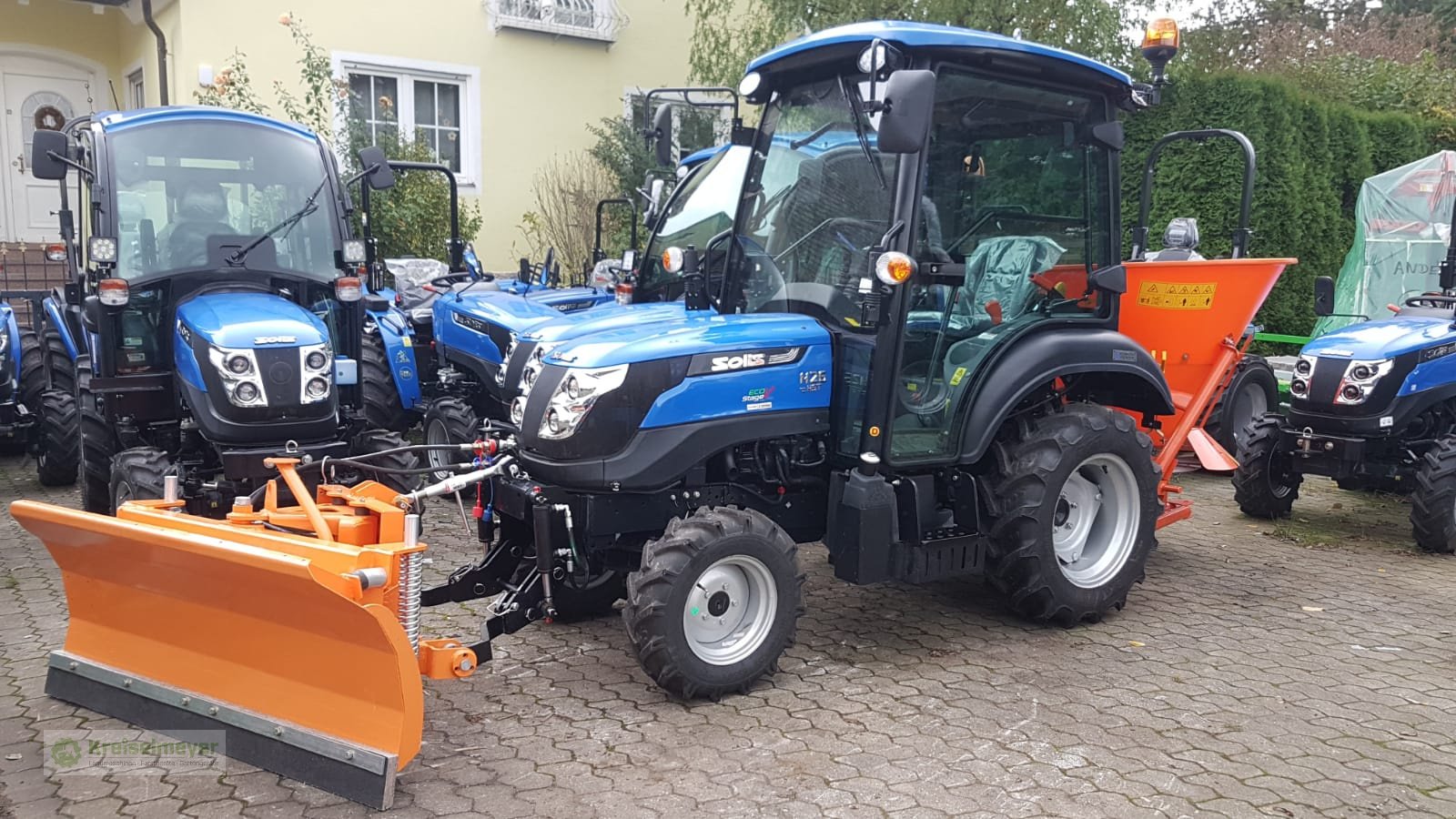 Kommunaltraktor a típus Solis 26 HST Kabine Winterpaket + Schneeräumschild + Salzstreuer + Straßenzulassung Aktion, Neumaschine ekkor: Feuchtwangen (Kép 1)