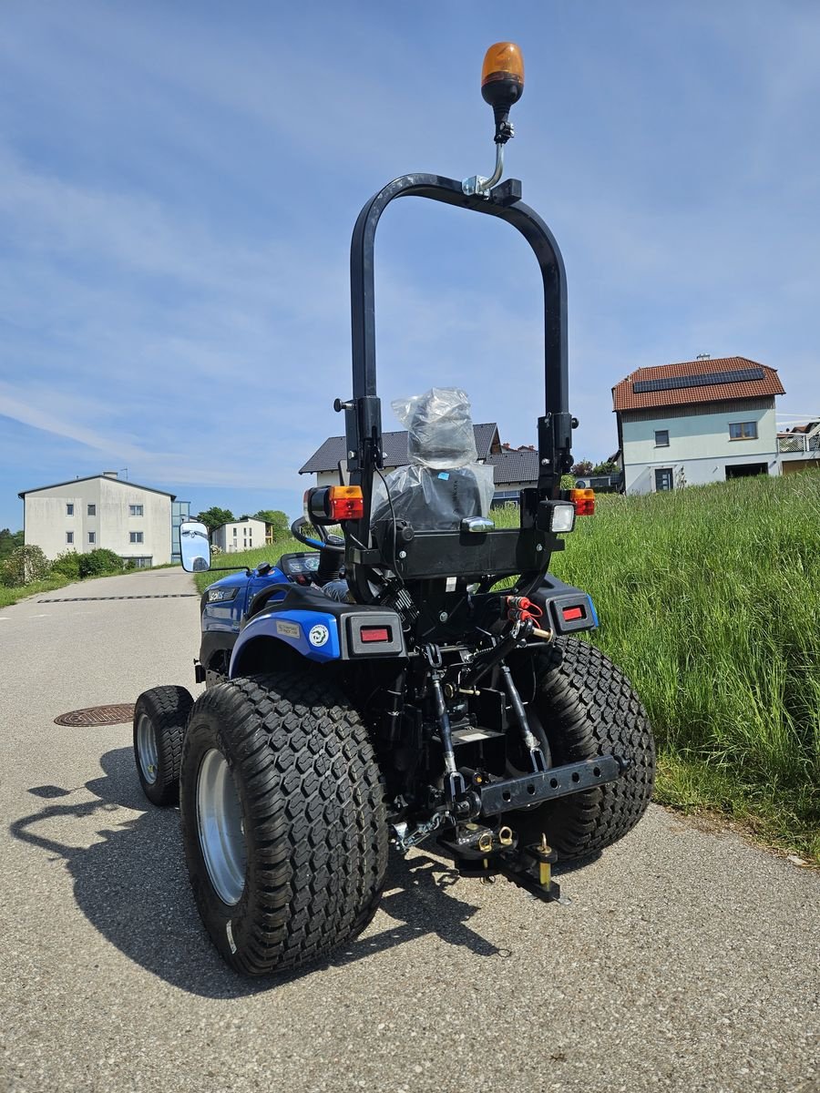 Kommunaltraktor typu Solis 26 HST, Neumaschine v Gallspach (Obrázok 23)