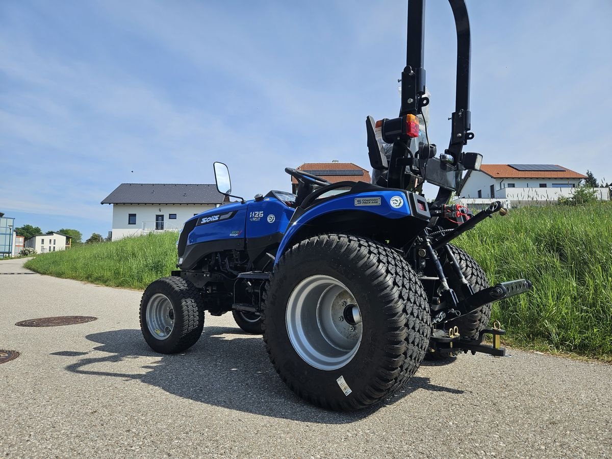 Kommunaltraktor of the type Solis 26 HST, Neumaschine in Gallspach (Picture 2)