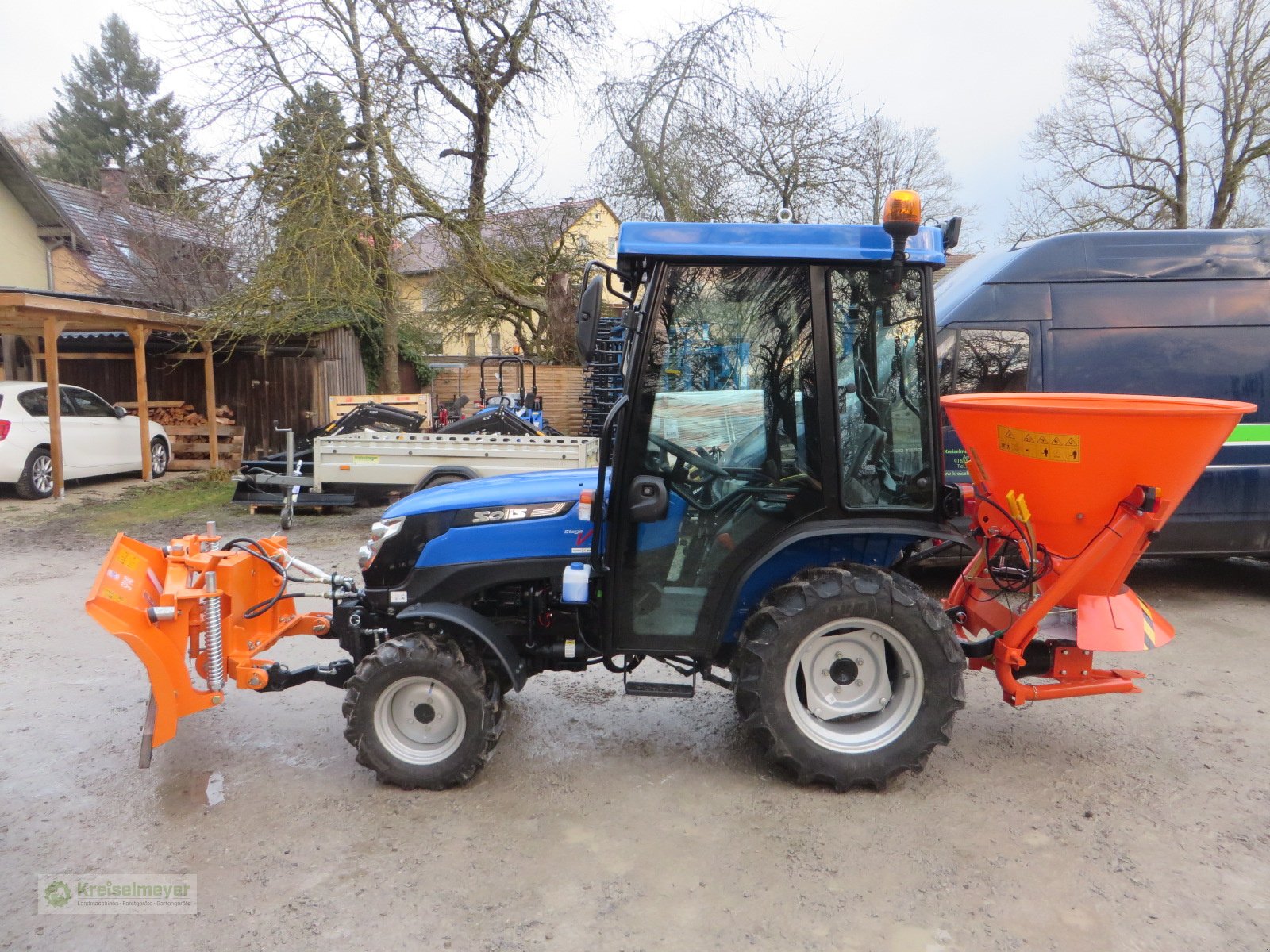 Kommunaltraktor del tipo Solis 26 m.Winterpaket (Schneeschild + Streuer) SOFORT VERFÜGBAR, Neumaschine en Feuchtwangen (Imagen 1)