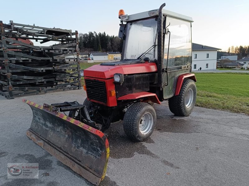 Kommunaltraktor van het type Sonstige Hakotrac 4100 D mit Winterausstattung, Gebrauchtmaschine in Dimbach (Foto 1)