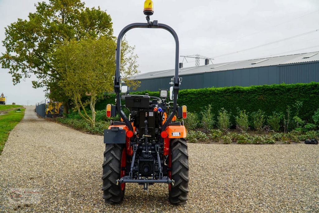 Kommunaltraktor des Typs Sonstige Kleintraktor AVANGER 26 HST, Neumaschine in Dimbach (Bild 7)