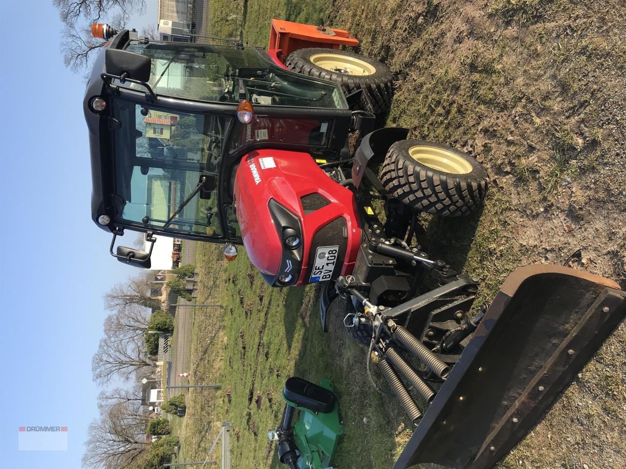 Kommunaltraktor of the type Sonstige Yanmar SA 424 V-Q, Gebrauchtmaschine in Schmalfeld (Picture 1)