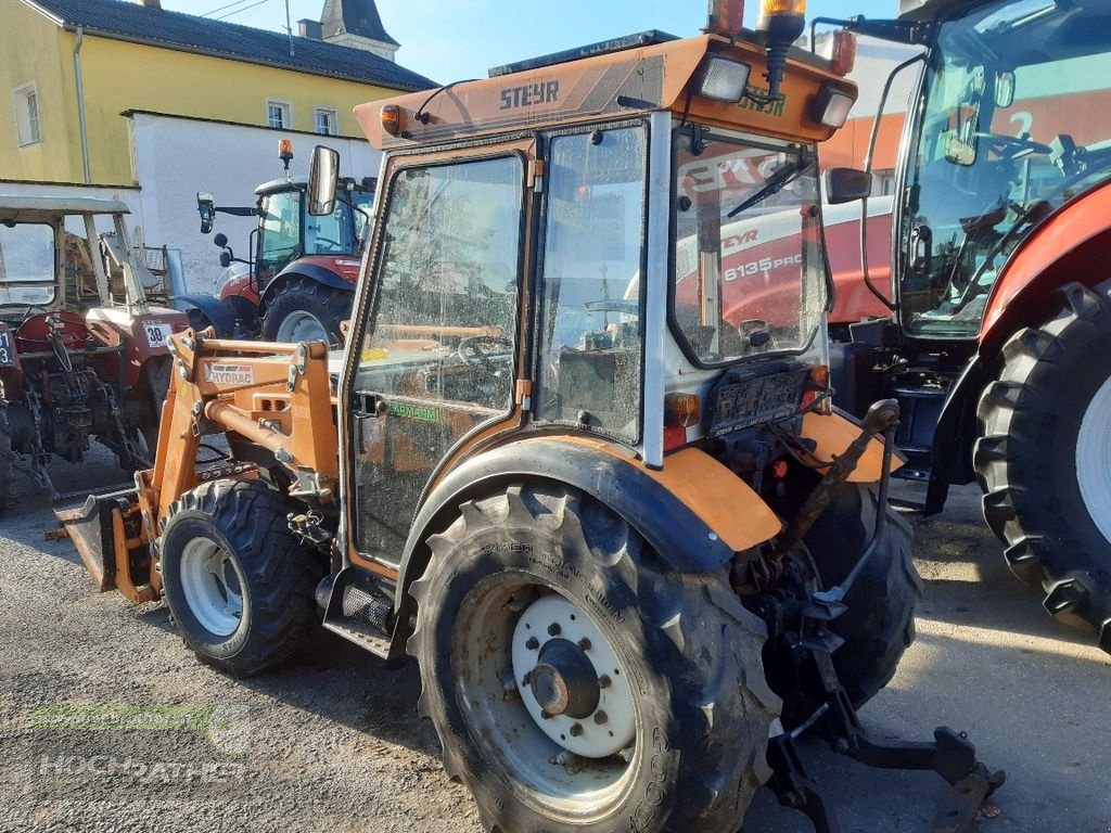 Kommunaltraktor типа Steyr 8055, Gebrauchtmaschine в Kronstorf (Фотография 3)