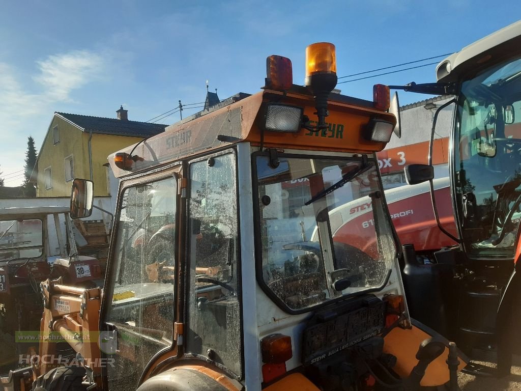 Kommunaltraktor типа Steyr 8055, Gebrauchtmaschine в Kronstorf (Фотография 11)