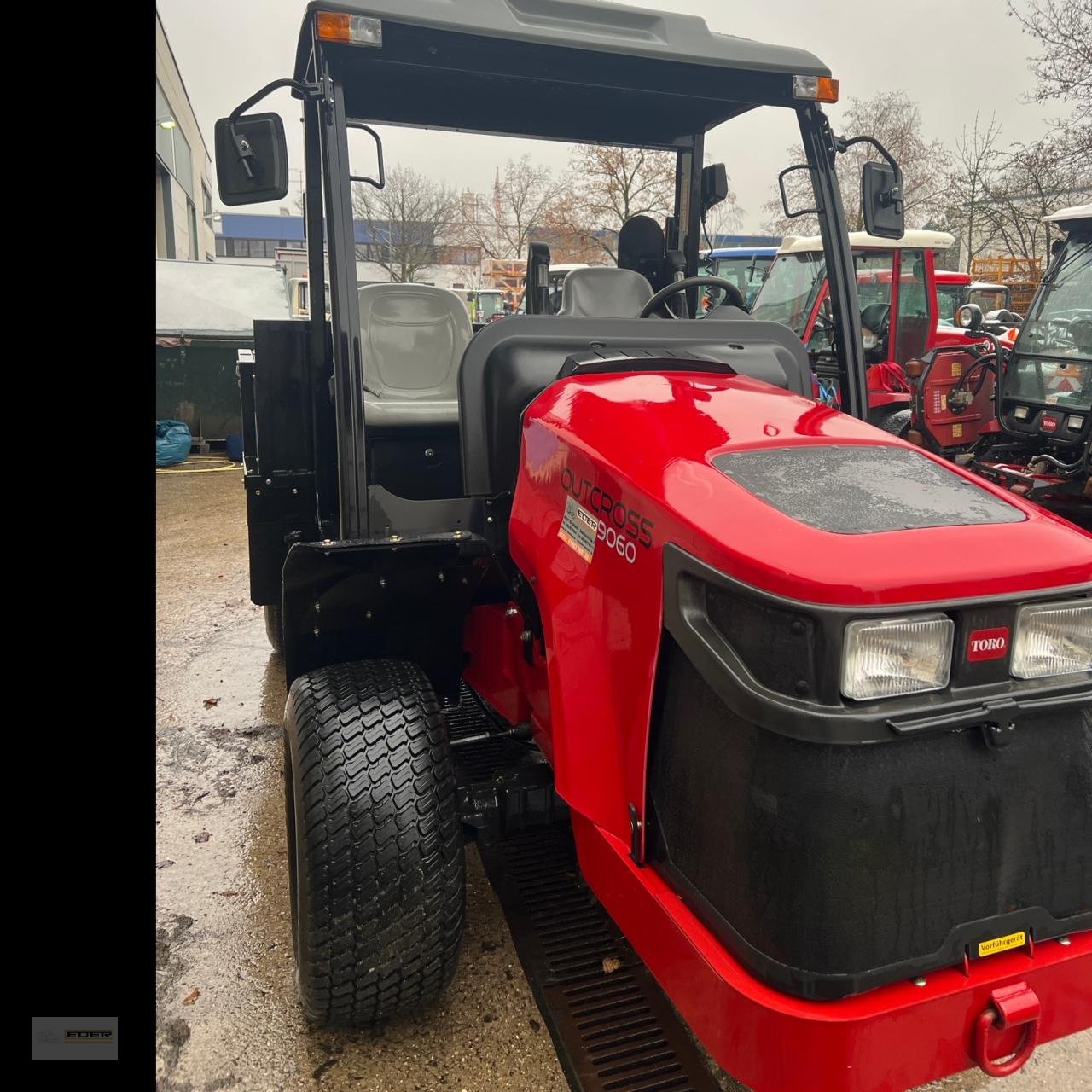 Kommunaltraktor a típus Toro Outcross 9060, Gebrauchtmaschine ekkor: Kirchheim b. München (Kép 3)