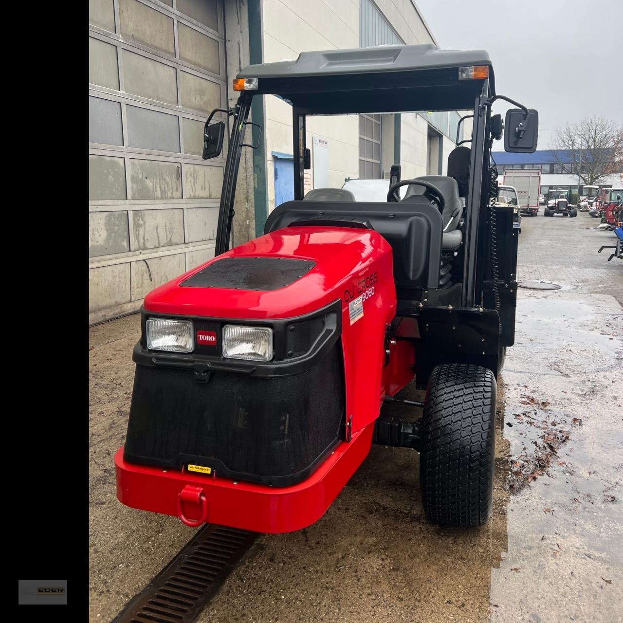 Kommunaltraktor a típus Toro Outcross 9060, Vorführmaschine ekkor: Kirchheim b. München (Kép 1)