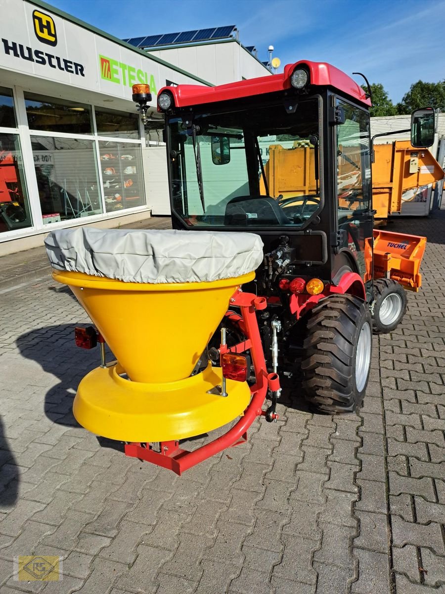 Kommunaltraktor van het type TYM T-255 Winterdienst, Neumaschine in Beelen (Foto 7)