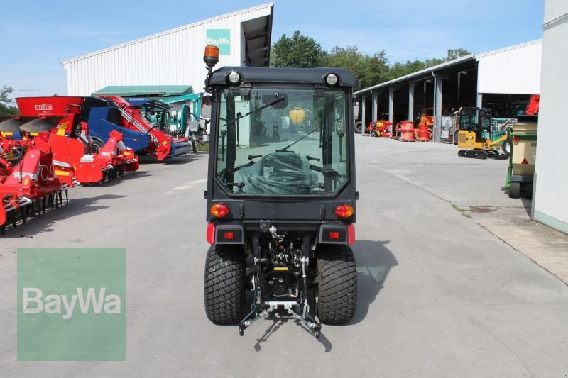 Kommunaltraktor of the type Yanmar SA 221, Neumaschine in Straubing (Picture 8)