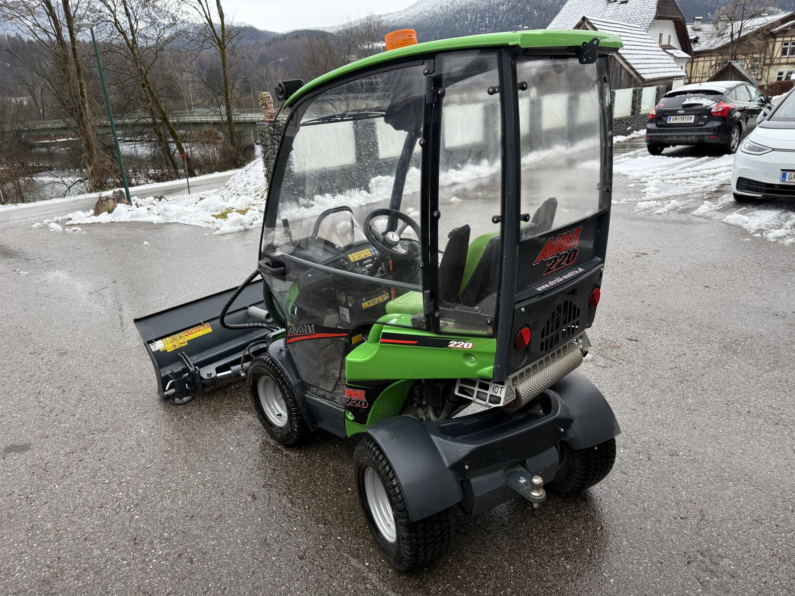 Kompaktlader van het type Avant 220, Gebrauchtmaschine in Bad Goisern am Hallstättersee (Foto 7)