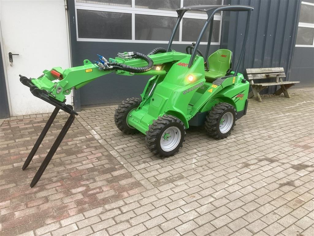 Kompaktlader van het type Avant 420, Gebrauchtmaschine in Aabenraa (Foto 2)