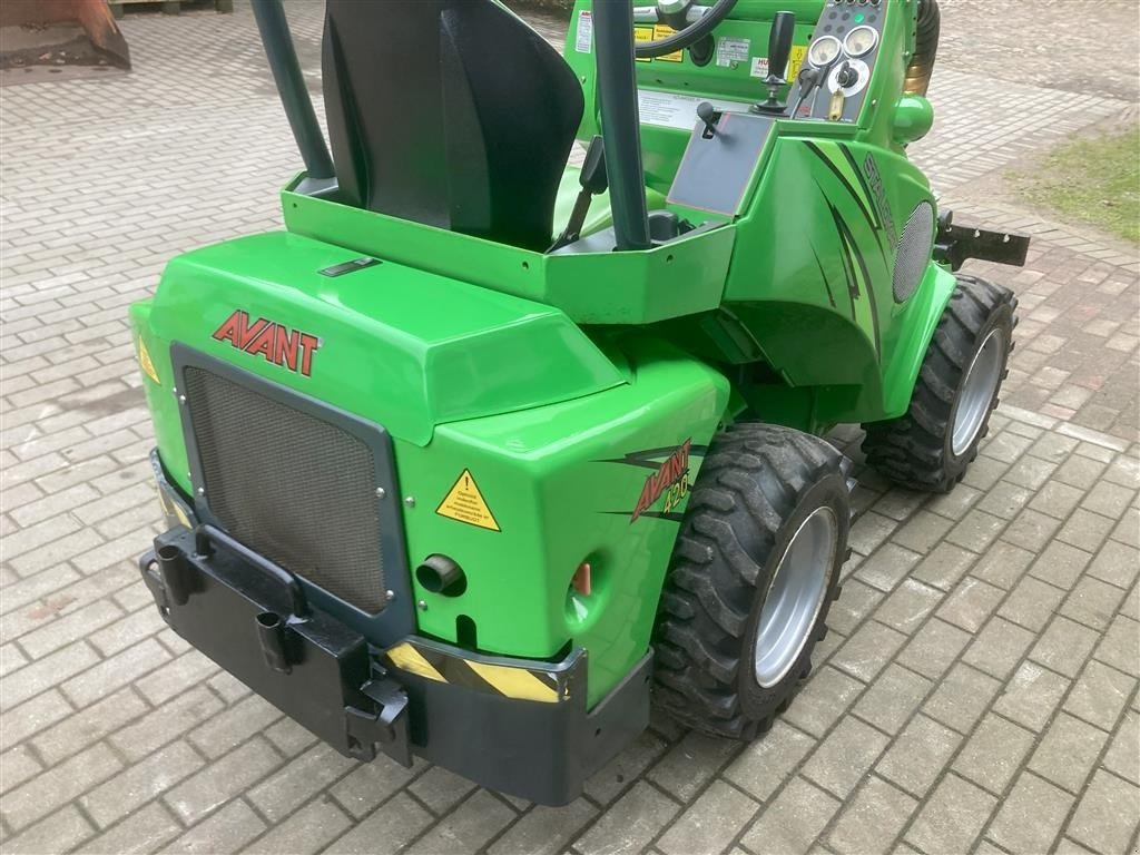 Kompaktlader van het type Avant 420, Gebrauchtmaschine in Aabenraa (Foto 5)