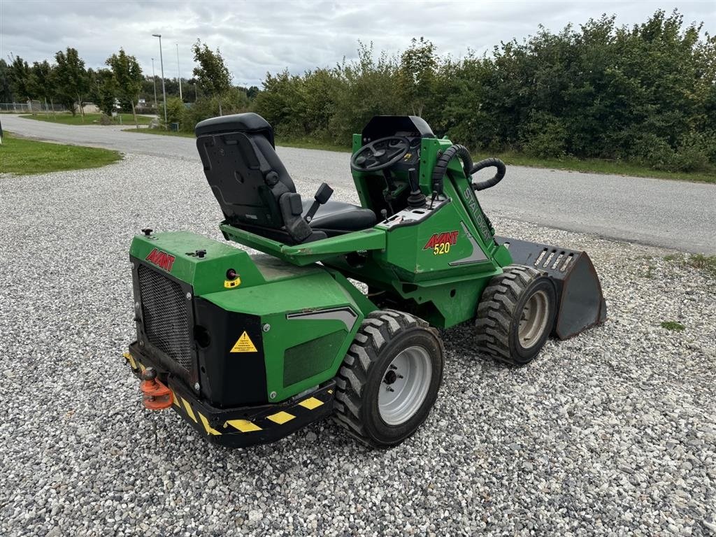 Kompaktlader van het type Avant 520, Gebrauchtmaschine in Hadsten (Foto 3)