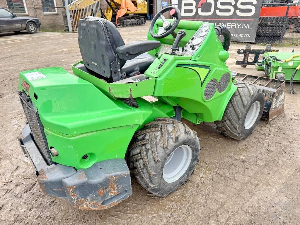 Kompaktlader van het type Avant M635 - 3 Attachments Included / Quick Coupler, Gebrauchtmaschine in Veldhoven (Foto 7)