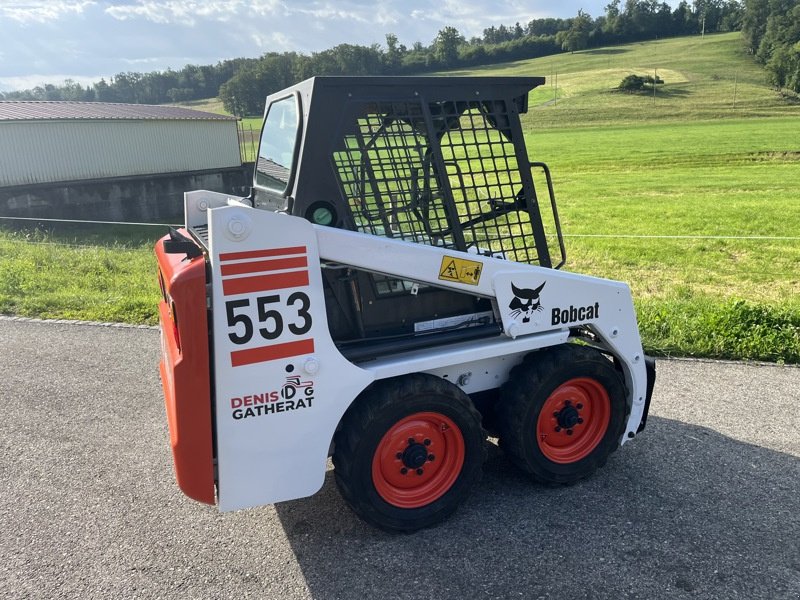 Kompaktlader typu Bobcat 553, Gebrauchtmaschine v Courtedoux (Obrázok 4)